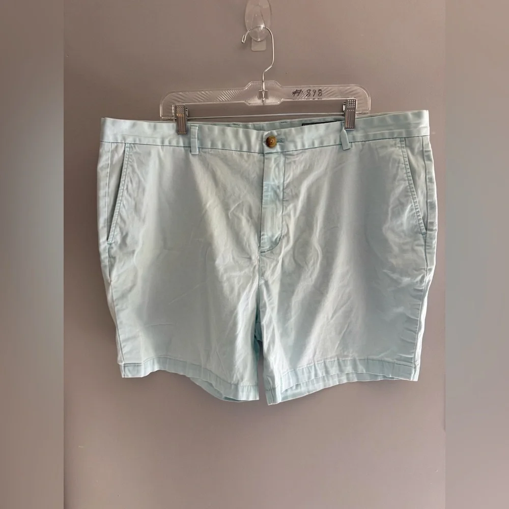 Vineyard Vines Mens Light Blue Chino Shorts SZ 42 6 Inch Inseam Cotton Preppy